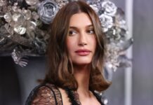 Just a Reminder That Hailey Bieber Does Totally Mundane Beauty Rituals, Too