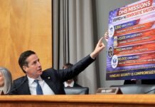 ‘How do you sleep at night?’ Moreno slams ‘disgraceful’ shutdown leaving 260,000 workers without pay