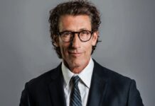 US’ Gap Inc. president & CEO Richard Dickson to be honoured by FIT