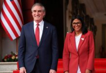 Venezuela’s president vows mining reform amid visit from US cabinet member