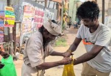 Moved by Slum Kids’ Love for Reading, 16-YO Builds Website That Helps 30000 Readers Pick the Right Books