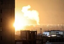 Trump says U.S. and Israel intend to “go in and clean out” Iran regime