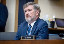 Trump posts support for Massie primary challenger ahead of Kentucky visit