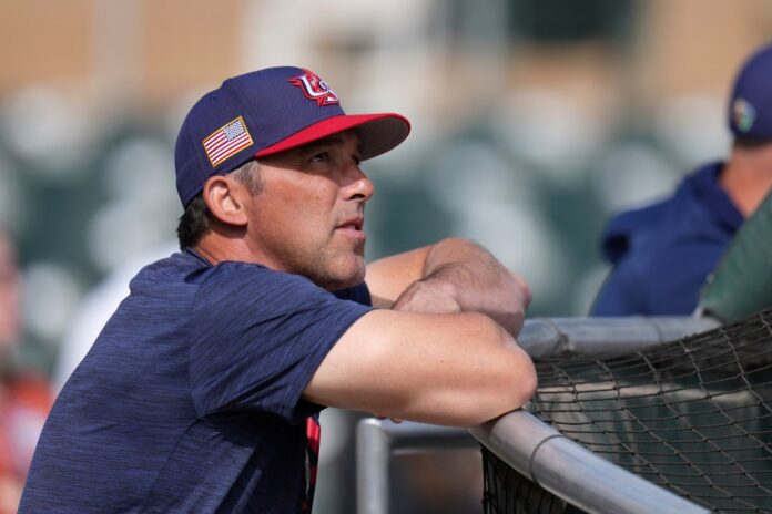 united-states-manager-mark-derosa-122757246.jpg