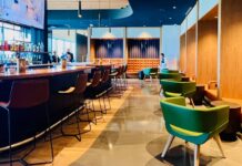 Alaska Airlines airport lounges: How to get access to this VIP space