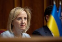 U.S. envoy in Ukraine to step down, but officials say no dispute with Trump