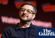 Comedian Eugene Mirman thanks rescuers who pulled him from fiery car crash in New Hampshire