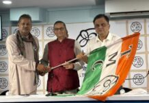 Netaji’s Great-Grandson Chandra Kumar Bose Joins TMC, Quits BJP