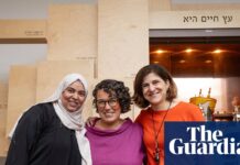 ‘Whatever life throws at us, we don’t walk alone’: how a London synagogue attack birthed an act of solidarity