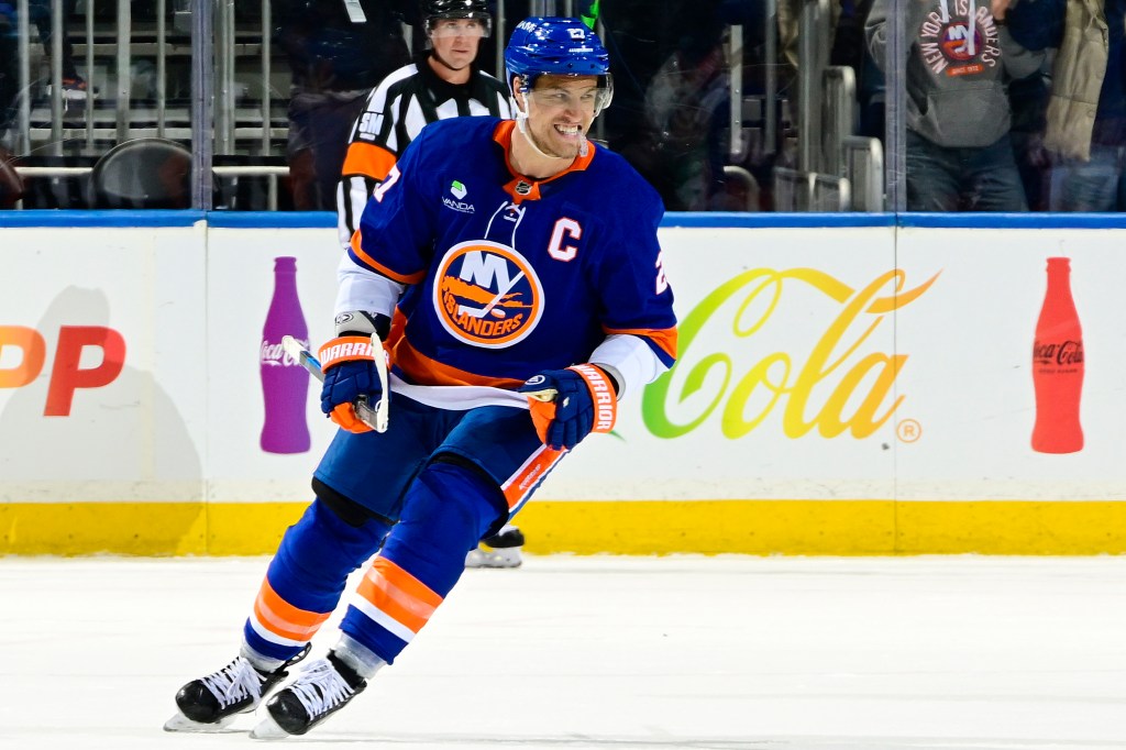 Islanders’ flameout leaves Anders Lee’s future unclear