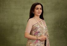 Nita Ambani’s Jamdani sari was woven over 24 months by a Padma Shree awardee