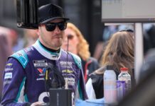 Kevin Harvick says Alex Bowman needs to win to keep Hendrick job