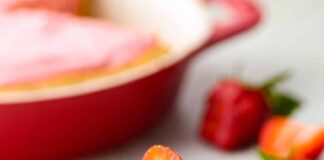 No-Bake Strawberry Cream Pie