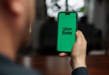 Uber Eats now offers easier returns with ‘instant’ refunds — but it will actually cost you