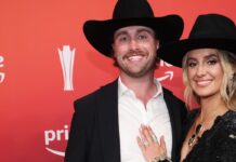 Country legend Lainey Wilson marries Devlin ‘Duck’ Hodges in a romantic ceremony