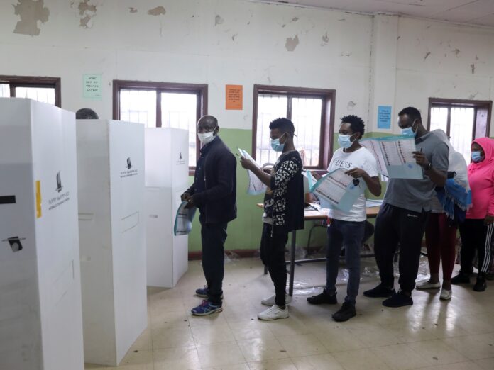 2021-06-21T154356Z_1203515056_RC235O96PAUL_RTRMADP_3_ETHIOPIA-ELECTION-1780221693.jpg
