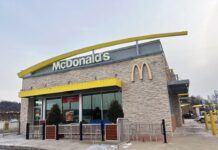 Washington State McDonald’s franchisee to pay $1,000 each in class action settlement