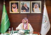 سمو وزير الدفاع يبحث جهود التهدئة مع مستشار الأمن القومي البريطاني