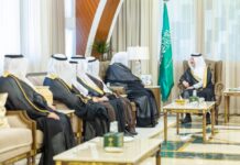 أمير الشرقية يستقبل رئيس وأعضاء مجلس إدارة جمعية الدعوة والإرشاد وتوعية الجاليات بمحافظة الأحساء