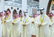 أمير الشرقية ونائبه يؤديان صلاة عيد الأضحى مع جموع المصلين بالدمام