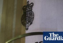 Lone children held at UK-run detention centres in France 284 times last year