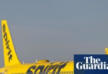 Spirit pilot gets ‘overwhelming’ send-off from Southwest after his final flight is cancelled