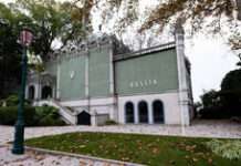Venice Biennale jury resigns citing ICC cases against Russia and Israel