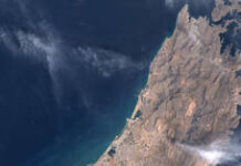 US threatens sanctions over payments to Iran for Hormuz passage