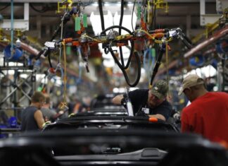 The U.S. auto industry went from global hegemon to running a $3.3 trillion trade deficit with the world: ‘That’s not acceptable’