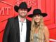 Lainey Wilson Marries Devlin ‘Duck’ Hodges In Country-Fried …