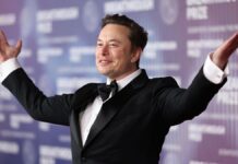 Forget ‘TechnoKing’: Elon Musk will really be king at SpaceX