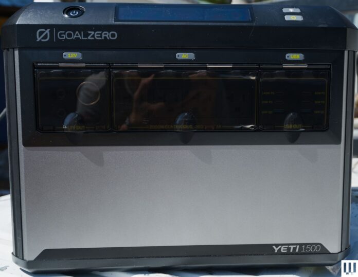 Goal-Zero-Yeti-1500-front-SOURCE-Scott-Gilbertson.jpg