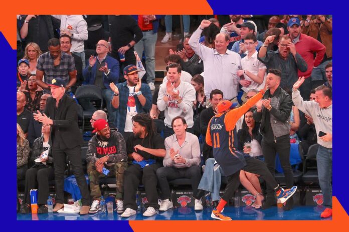 Knicks-fans_c3506e.jpg
