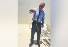 RFK Jr barehands a pair of snakes on Dr. Oz’s patio in wild video