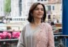 Nita Ambani’s ensemble pairs an Anamika Khanna ombré chiffon-georgette sari with a Swadesh Sozni shawl