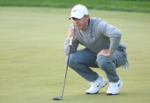 Rory McIlroy rallies with bogey-free Friday at PGA Championship