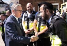 Starmer urges action at some Gaza protests after antisemitic attacks