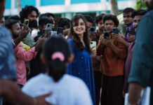 Manju Warrier Begins Shoot for Happiloop