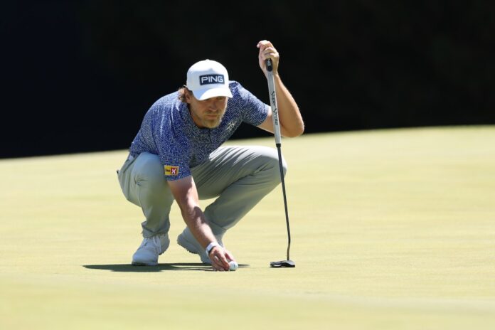 kristoffer-reitan-norway-looks-putt-127945336.jpg