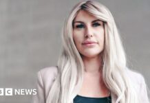 OnlyFans ‘agents’ control and threaten creators while taking half their earnings, BBC finds