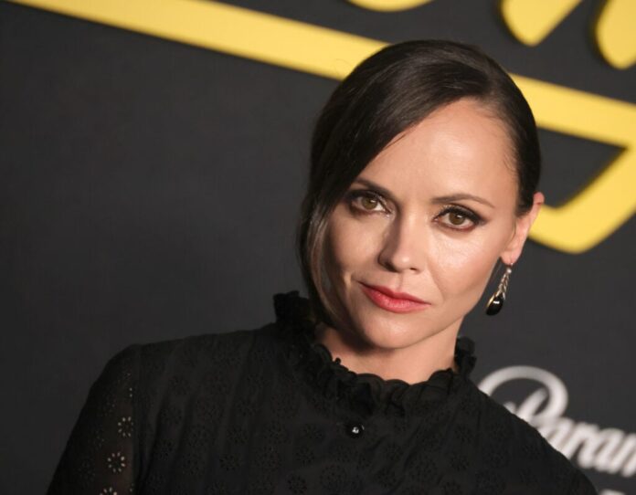 0624_christinaricci_01-1024x798.jpg