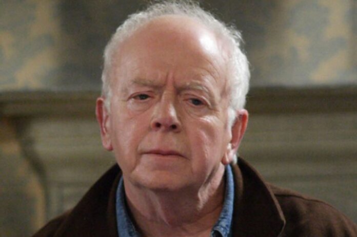 0_EASTENDERS.jpg