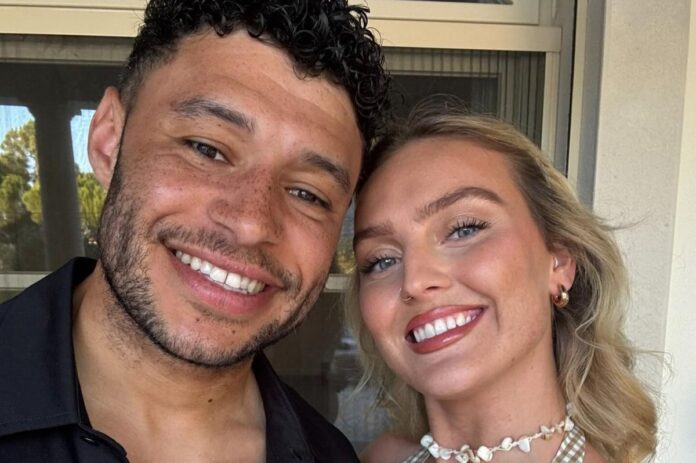 0_Perrie-Edwards-footballer-fianc-Alex-Oxlade-Chamberlain-says-singer-will-be-moving-to-Glasgow-to-b.jpg