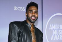 Jason Derulo slammed by animal welfare group for keeping shark tank at home