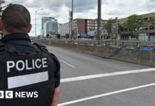 Montreal shooting leaves officer, civilian and suspect dead