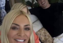 Tess Daly and Vernon Kay’s surprise reunion as he appears in background of selfie