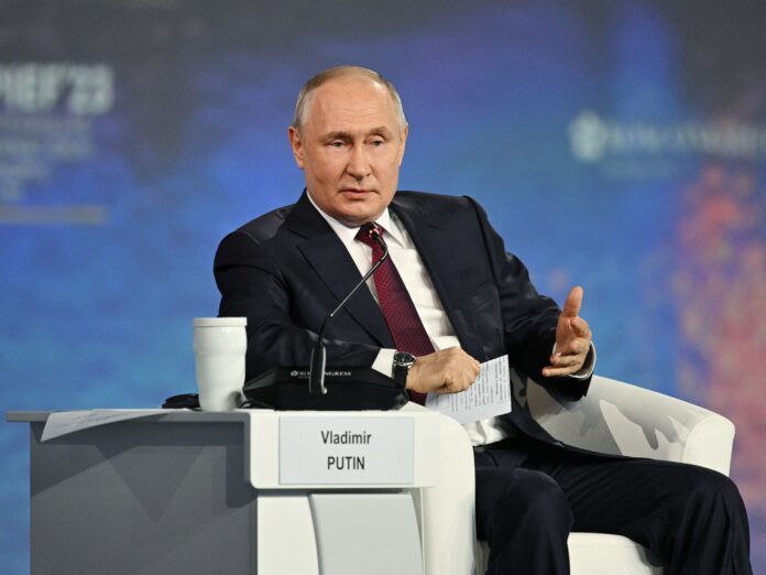 2023-06-16T144622Z_1224955203_RC2EK1ADAQU5_RTRMADP_3_RUSSIA-FORUM-PUTIN-1686930260.jpg