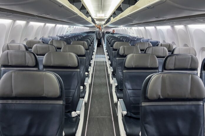 20241119_Alaska-Airlines-Lounge-San-Francisco_CHenderson_60.jpg