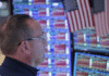 Oil Prices Rise on Iran Concerns, Stocks Extend Tech-Led Rally