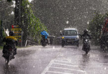 Heavy Downpour Lashes Hyderabad; Yellow Warning Issued for Several Districts